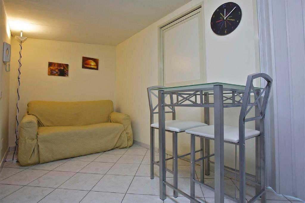 Vila A Casa Di Claudio Katánie Pokoj fotografie